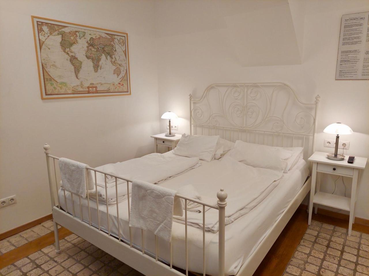 Modern Studios Near City Center Wina Bagian luar foto