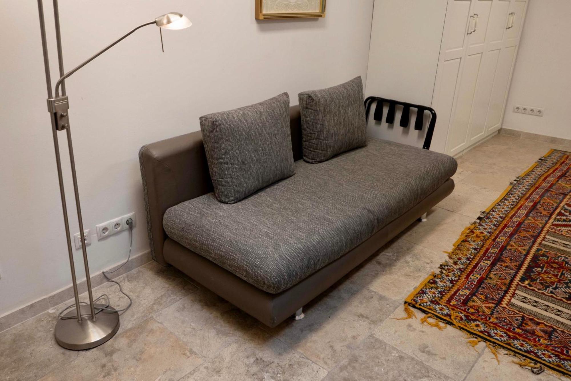 Modern Studios Near City Center Wina Bagian luar foto